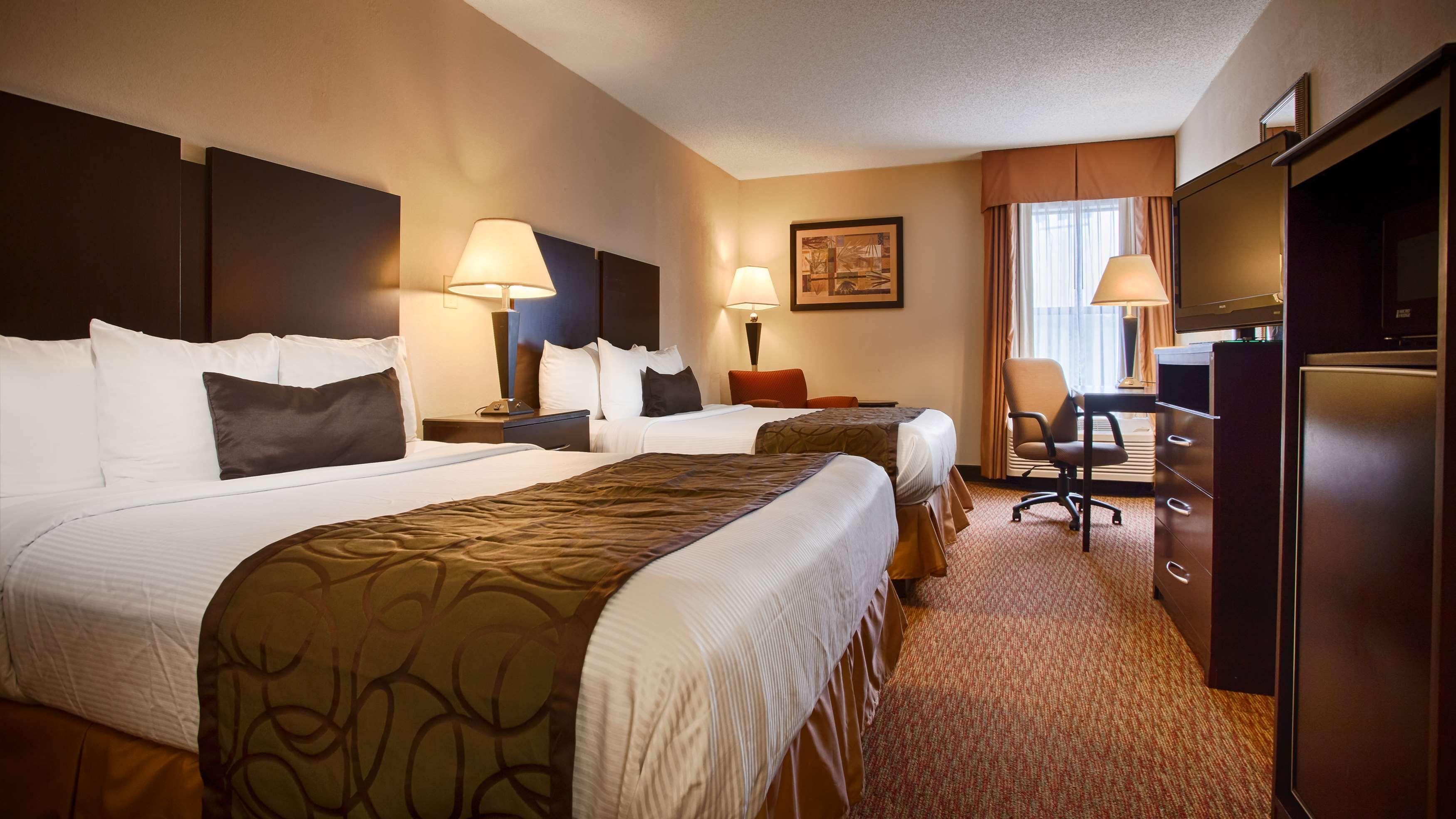 Best Western Plus Edison Inn Гарнър Екстериор снимка